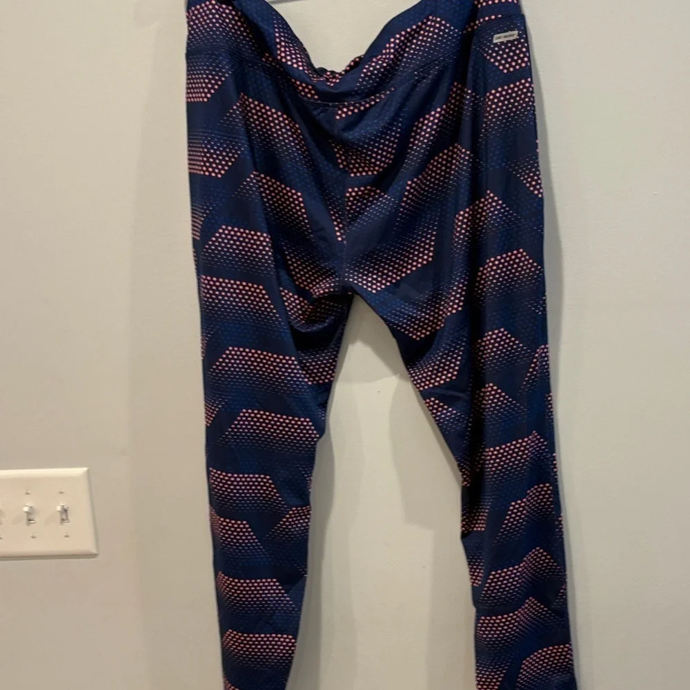 NWOT Dansk Blue and Pink Patterned Leggings